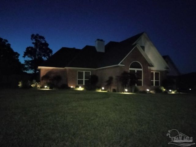 1505 Kings Rd, Cantonment, FL 32533