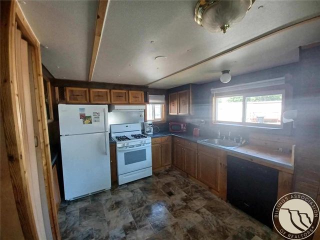 44 Red Rock Dr, Billings, MT 59102