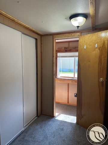 44 Red Rock Dr, Billings, MT 59102