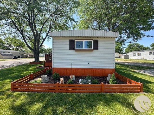 44 Red Rock Dr, Billings, MT 59102