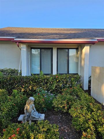 10301 Greenbriar Ct, Boca Raton, FL 33498