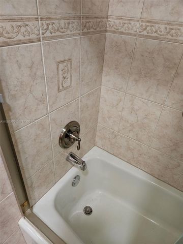 10301 Greenbriar Ct, Boca Raton, FL 33498