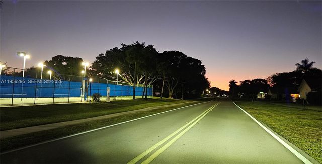 10301 Greenbriar Ct, Boca Raton, FL 33498