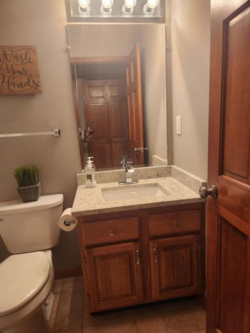 6697 Federal Avenue, Portage, IN 46368