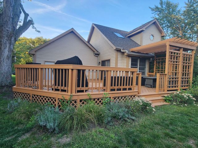 6697 Federal Avenue, Portage, IN 46368