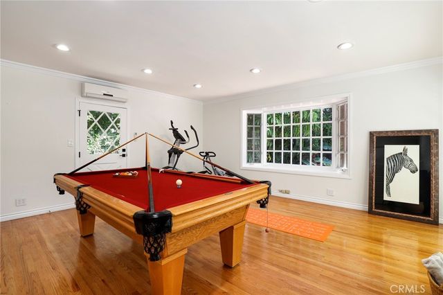 4428 Saugus Avenue, Sherman Oaks, CA 91403