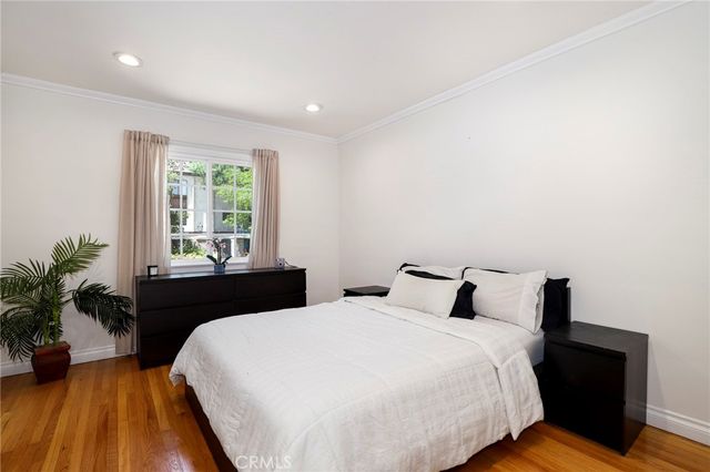 4428 Saugus Avenue, Sherman Oaks, CA 91403