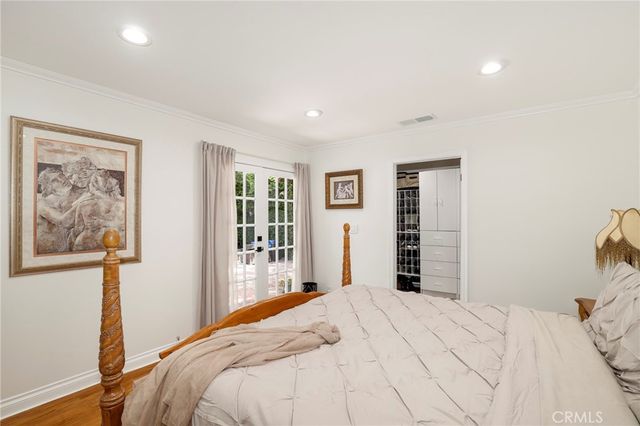 4428 Saugus Avenue, Sherman Oaks, CA 91403