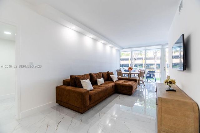 301 174th Street L05, Sunny Isles Beach, FL 33160