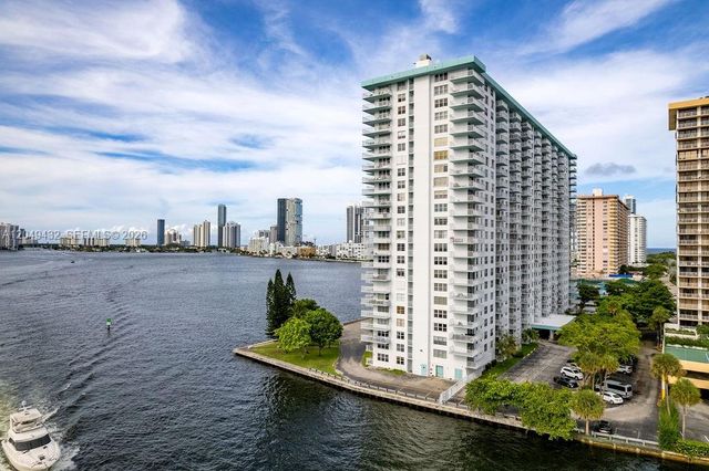 301 174th Street L05, Sunny Isles Beach, FL 33160