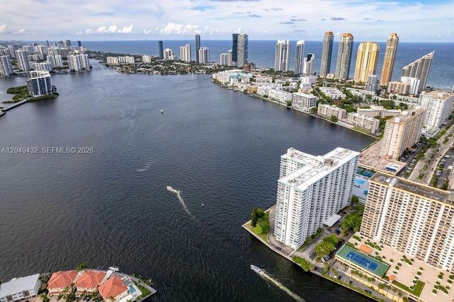 301 174th Street L05, Sunny Isles Beach, FL 33160
