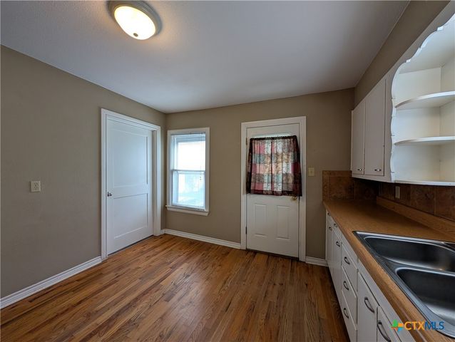 1185 W Mill Street, New Braunfels, TX 78130