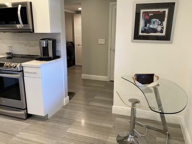 6434 Aspen Glen Circle, Boynton Beach, FL 33437
