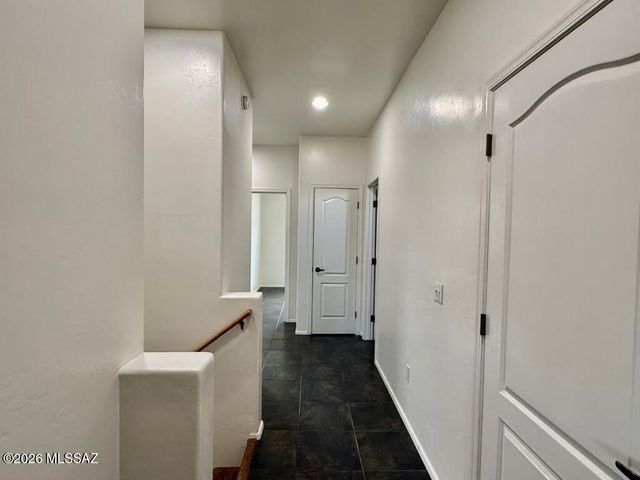 5525 N Quiet Dream Avenue, Tucson, AZ 85741