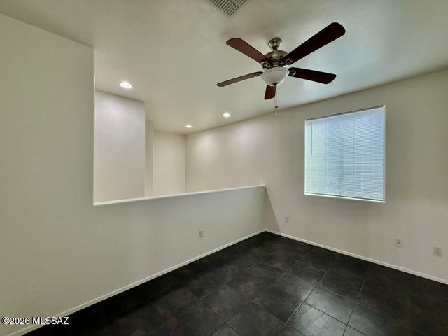 5525 N Quiet Dream Avenue, Tucson, AZ 85741