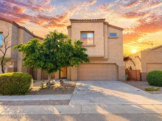 5525 N Quiet Dream Avenue, Tucson, AZ 85741