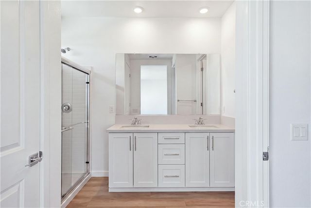 5549 W Avenue K-15, Lancaster, CA 93536