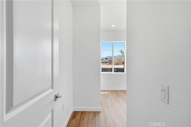 5549 W Avenue K-15, Lancaster, CA 93536