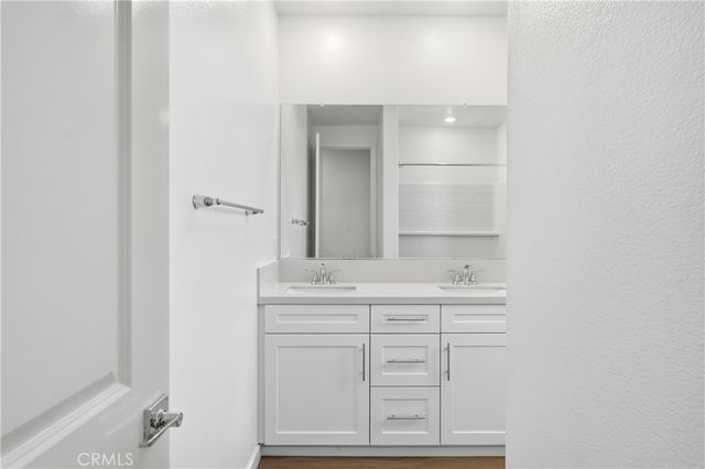 5549 W Avenue K-15, Lancaster, CA 93536