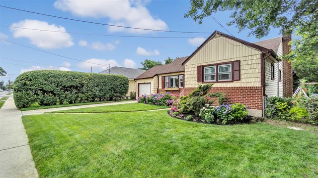 62 Harold Avenue, Hempstead, NY 11550