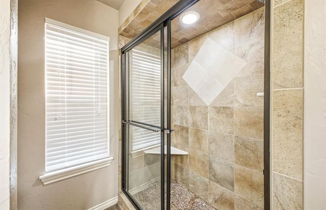 4816 Kelly Lakes Drive, Edmond, OK 73025