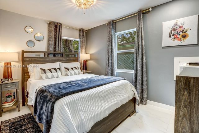 2302 Taylor St 4, Hollywood, FL 33020