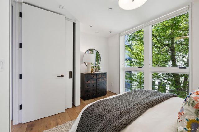 160 Bernard Street, San Francisco, CA 94106