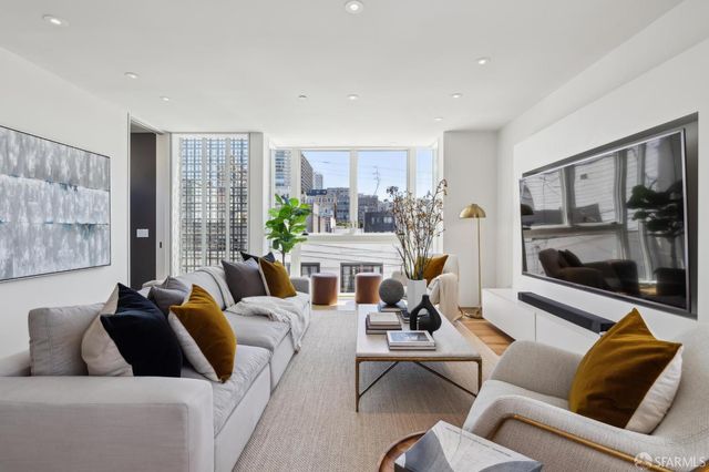 160 Bernard Street, San Francisco, CA 94106