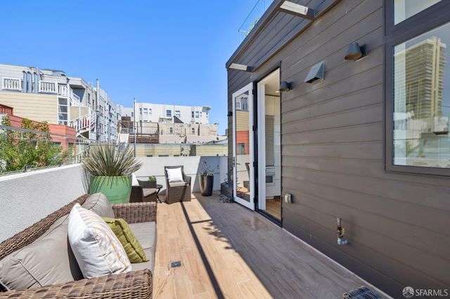160 Bernard Street, San Francisco, CA 94106