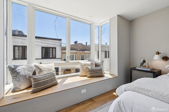 160 Bernard Street, San Francisco, CA 94106