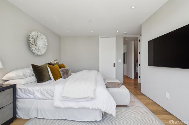 160 Bernard Street, San Francisco, CA 94106