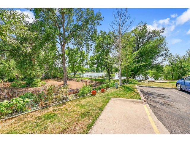 10430 W Jewell Ave B, Lakewood, CO 80232