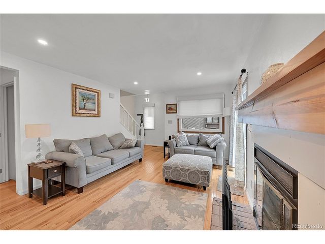 10430 W Jewell Ave B, Lakewood, CO 80232