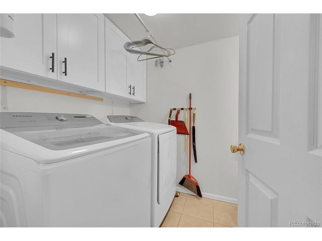 10430 W Jewell Ave B, Lakewood, CO 80232