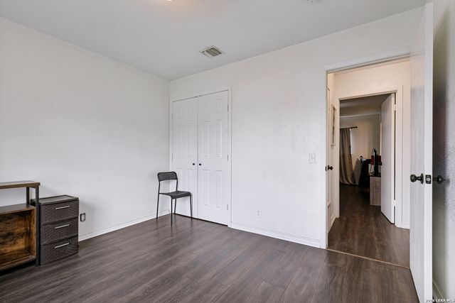 8939 OLD SKY HARBOR, San Antonio, TX 78242