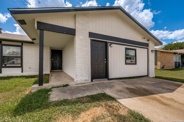 8939 OLD SKY HARBOR, San Antonio, TX 78242