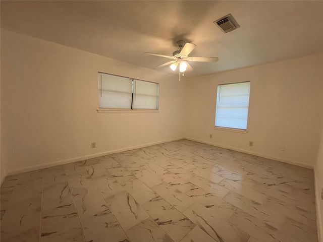 1704 Richardson Lane, Baytown, TX 77520