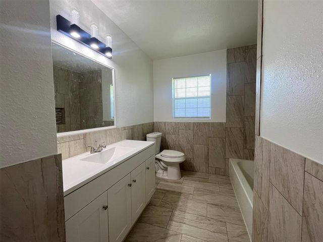 1704 Richardson Lane, Baytown, TX 77520