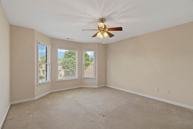 20 PINE MEADOWS LN, Oakland, TN 38060