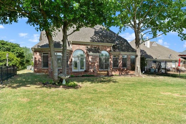 20 PINE MEADOWS LN, Oakland, TN 38060