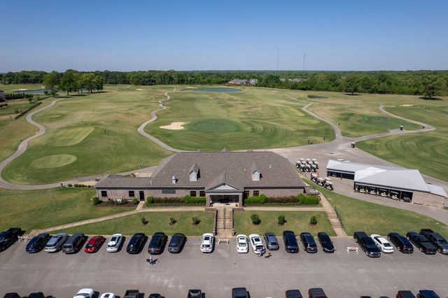 20 PINE MEADOWS LN, Oakland, TN 38060