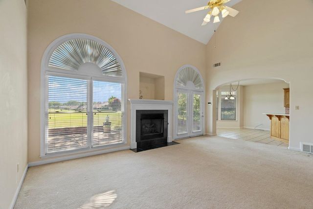 20 PINE MEADOWS LN, Oakland, TN 38060