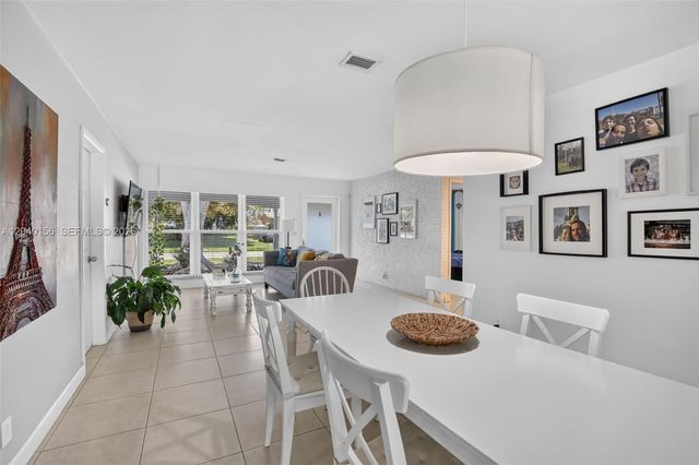 2220 N 40th Avenue, Hollywood, FL 33021