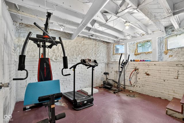 524 N Walnut Street, Brazil, IN 47834