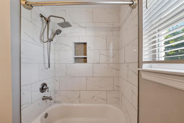 12430 Eiker Road, Brookside, TX 77581