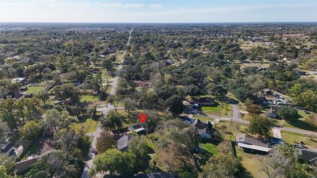 12430 Eiker Road, Brookside, TX 77581