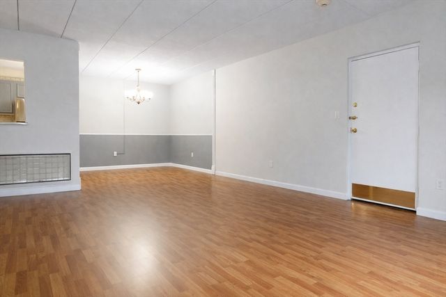 30 High St 303, Dedham, MA 02026