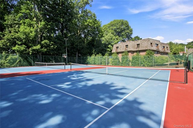 1 Briarcliff Drive S 4, Ossining, NY 10562
