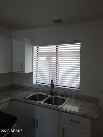 4522 E CAMINO Circle Apt 2, Mesa, AZ 85205