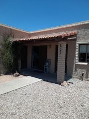4522 E CAMINO Circle Apt 2, Mesa, AZ 85205